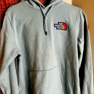 *Rare* Women’s North Face Hoodie (size L)